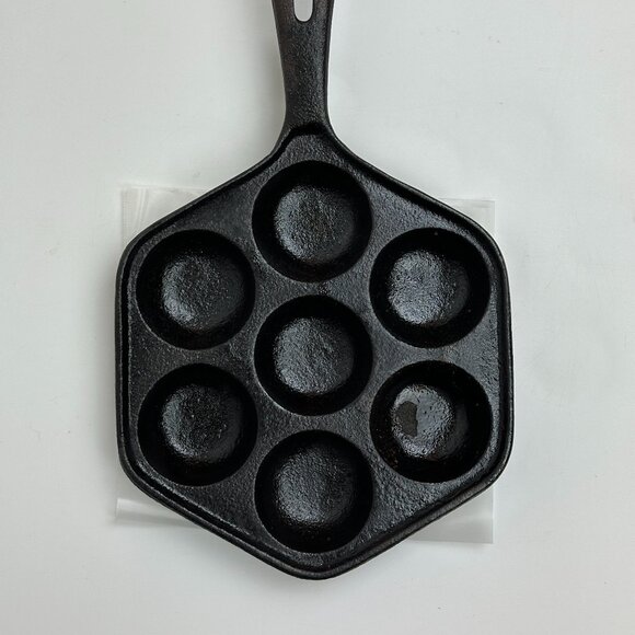 🍳 Vintage Cast Iron Danish Aebleskiver Pan | Preseasoned | Ready to Use 🍳 - Picture 1 of 8
